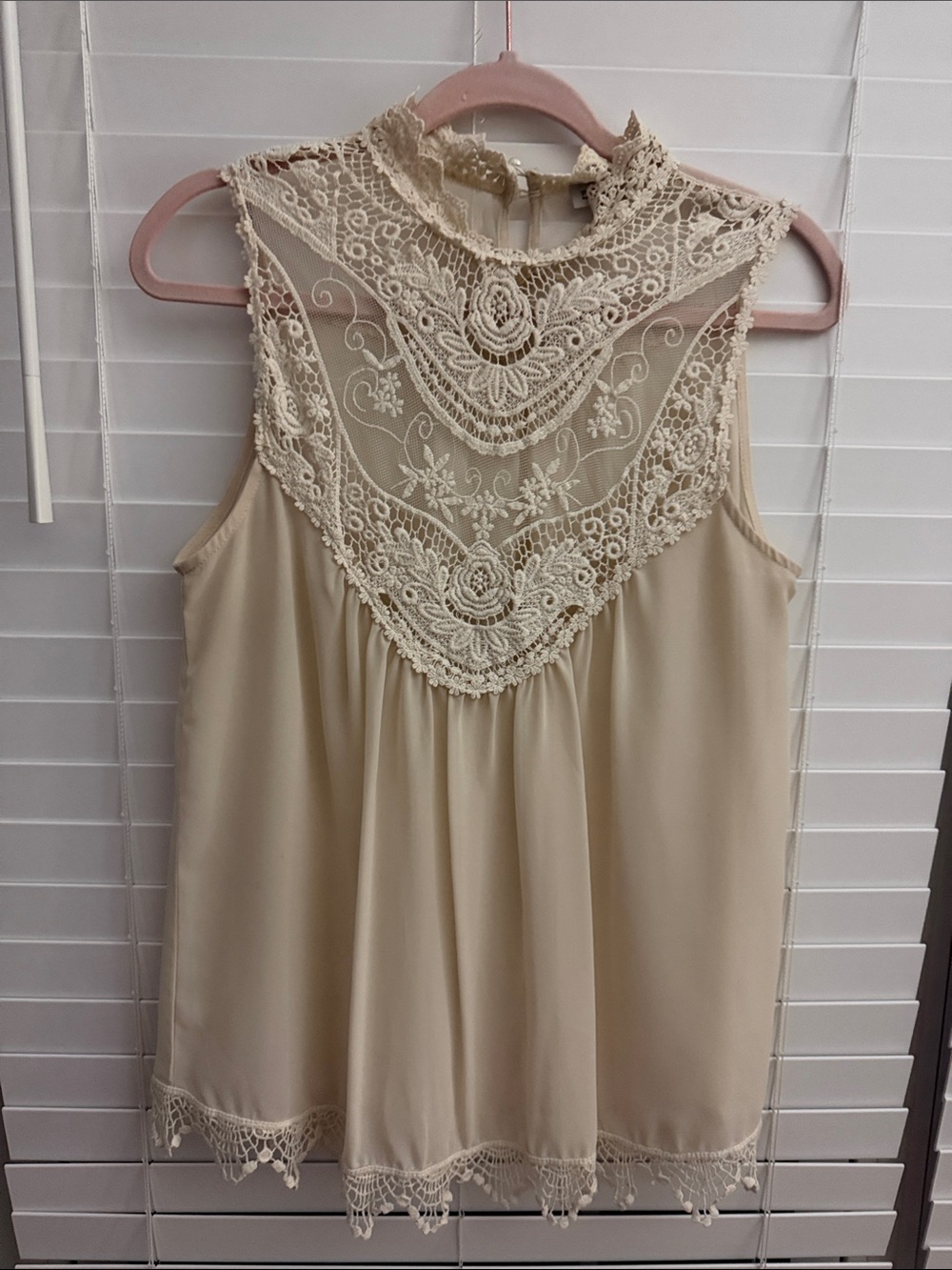 Sleeveless Lace Yoke Blouse in Cream
